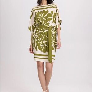 Laura Abstract print dress (S)